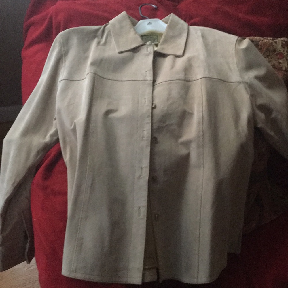 Suede jacket size xl. Barely worn